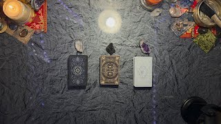 видео: 💞Почему Так Тянет к Этому Человеку?💞 картинка: 💞Почему Так Тянет к Этому Человеку?💞