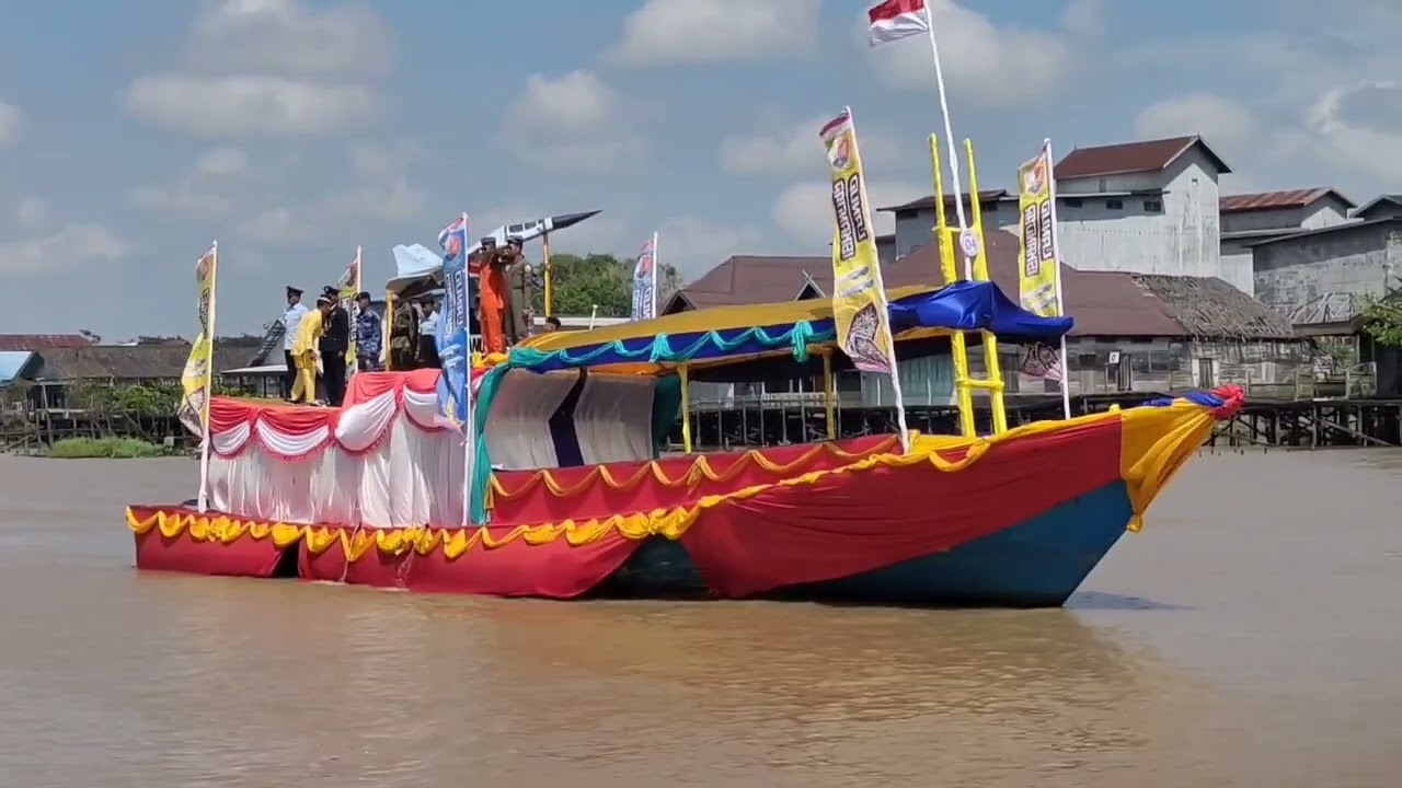 Pawai Kelotok/Perahu Hias 
