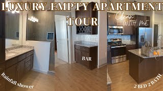 MOVING VLOG S4 E2| EMPTY Luxury Apartment Tour🏘️ 😍+ Clean empty apartment w/ me🧽| Akeira Janee’