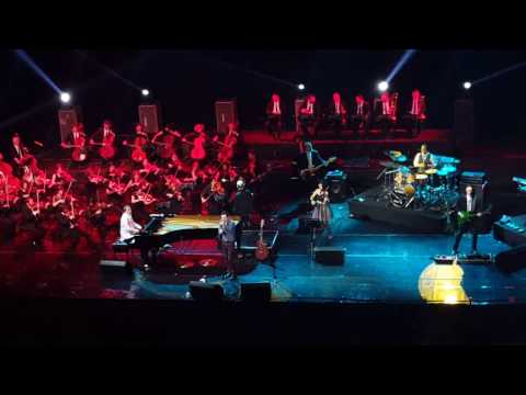 ლუკა ზაქარიაძე, ჯგუფი \"სინათლის წელიწადი\