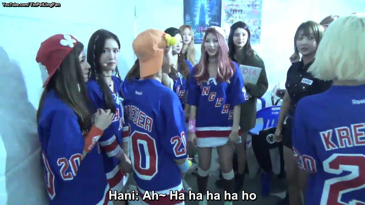 [Eng Sub] DIA meets EXID _ Hallyu Dream Festival 150920 parody