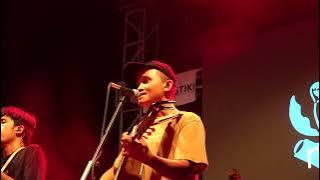 Download lagu 04 NOSSTRESS - ISTIRAHAT LIVE INSTIKI