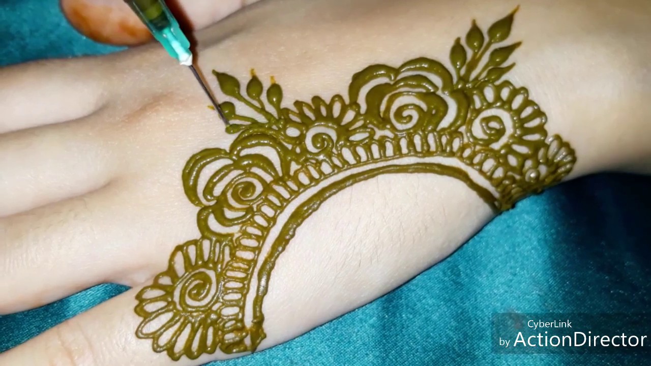 نقش هندي شكل رائع ❤ شوفو كيفاش خرجت الحنة في أخر الفيديو😍