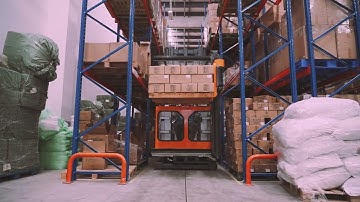 VUE116 with 7.5m lifting height Man Up Electric VNA Forklift,with 180 degree rotating fork