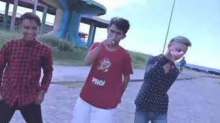 Download lagu BlmCukupUmurPatr2.Jufri toi.Gilang Sasikome.Aksay Ardian.Kifly Ismail.Putra.Dats.(.video)
