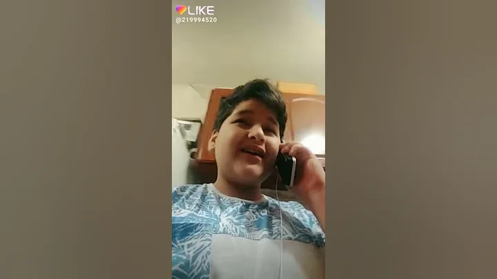 Popa aprende a silbar