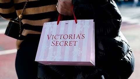 Victoria’s Secret Taps Rihanna Brand CEO for Turnaround