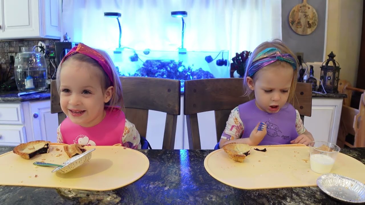 Twins try Table Talk pies