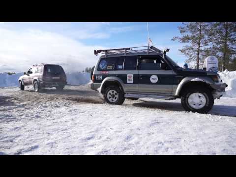 Toyota Land Cruiser VS Mitsubishi Pajero