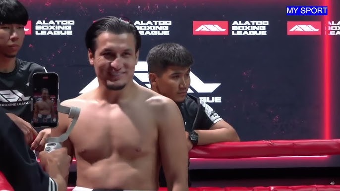 Kochada etuk ayolning fotosuratlari