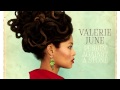 Valerie june  on my way