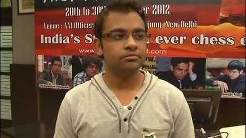 Abhijeet Gupta holds Wojtaszek :AICF-AAI Cup R 8
