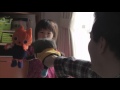 家族みんなで英語で遊んでいる1歳【英語キッズだいじまん動画】