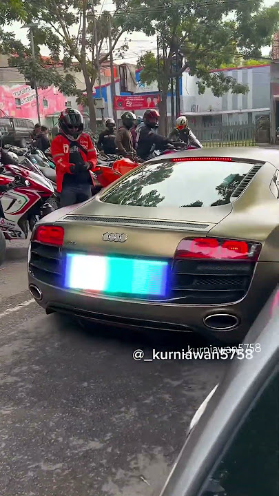 Anak2 muda skrng ngeri2 ya guys bawa duit 3Milliaran dalam bentuk mobil audi 😅 . #audi #supercars