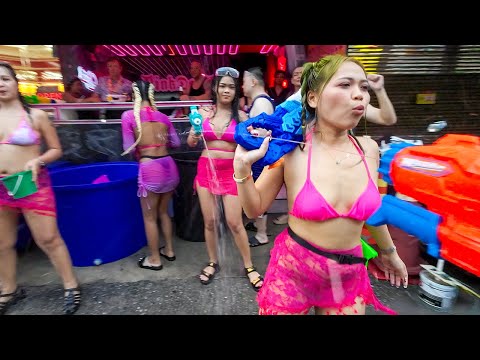 Pattaya Soi Buakhao Songkran Water Fights Scenes - Thailand 2024 💦