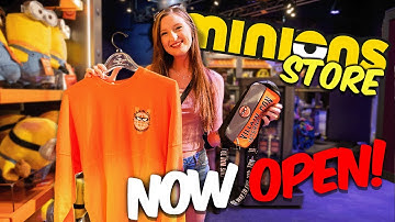 NEW Minions Evil Stuff Shop at Universal Orlando + NEW Food Booth Finally Opens and UNI VRS Merch!