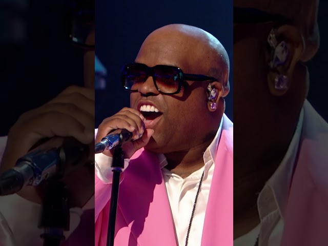 CeeLo Green had everyone singing this in 2010 🎤 #CeeLoGreen #ForgetYou #JoolsHolland #Live2010