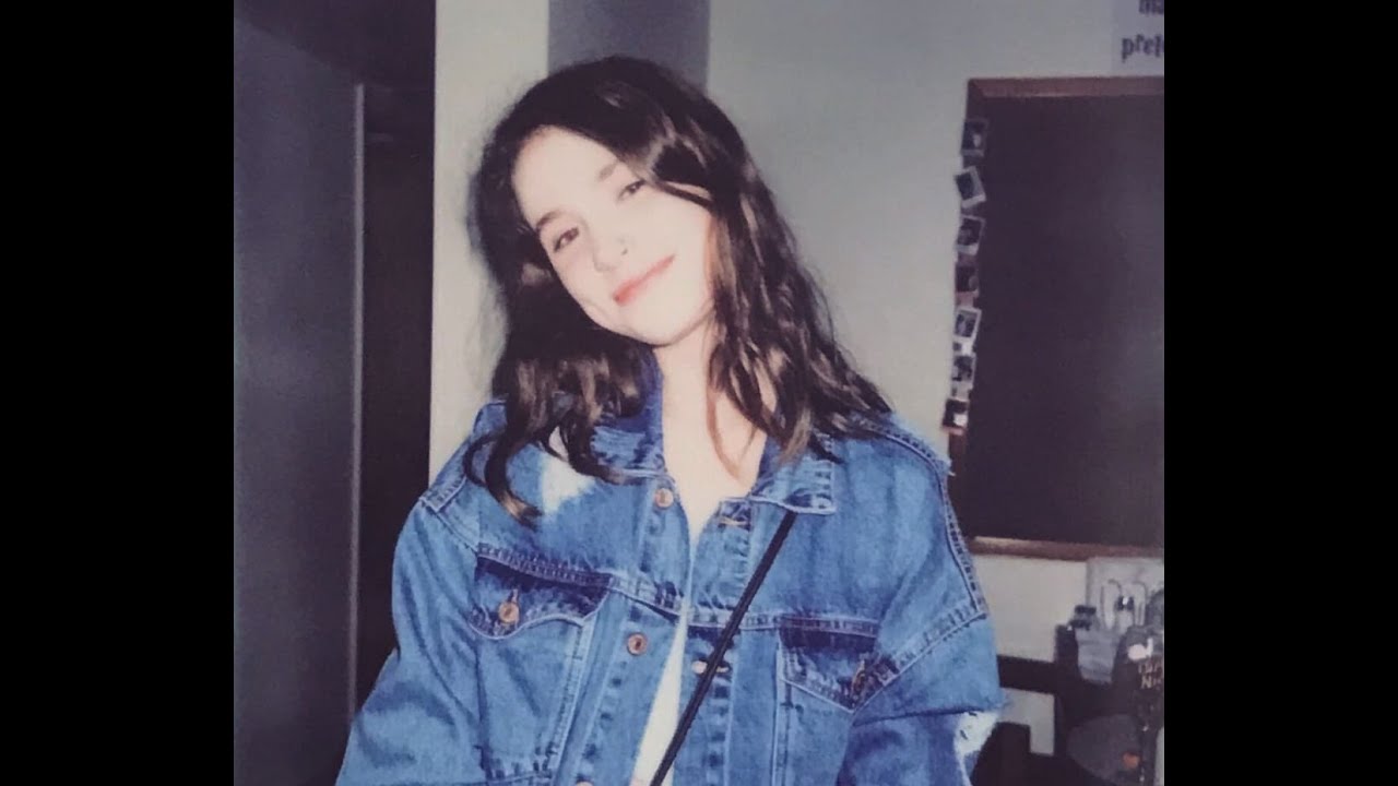 Clairo - Sofia | Without distorted part (Audio) Clairo - Sofia | Without distorted part (Audio)