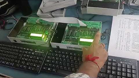 Parallel Communication between two Microprocessor Trainer