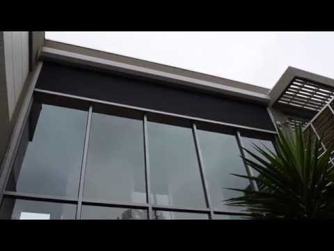 Vertiscreen / Zip Track