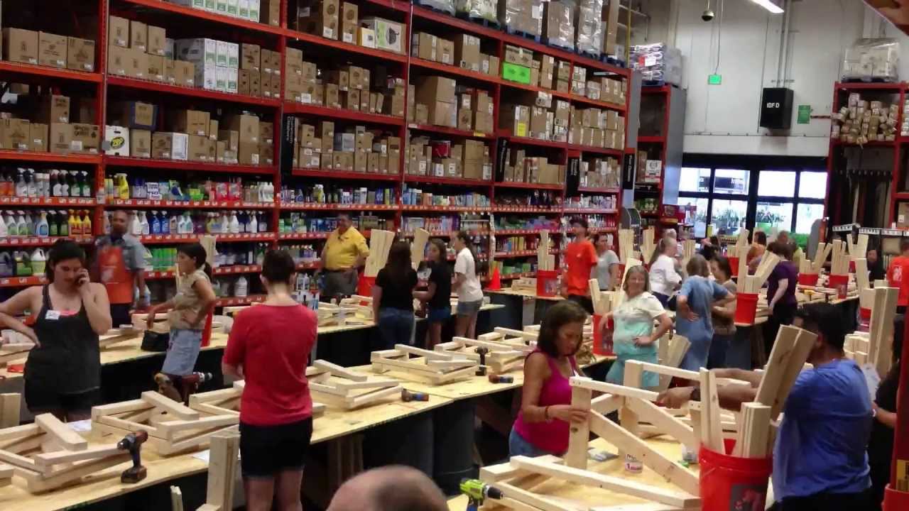 Home Depot Do-It-Herself Workshop - YouTube