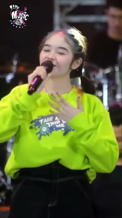 Ngamen 2 - Fire Amanda #fireamanda #shorts #dangdutterbaru #dangdutindonesia #dangdut #music