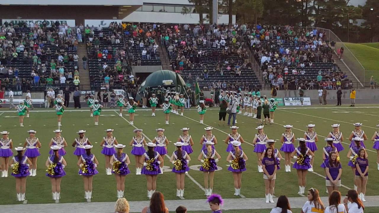Longview Lobos entering the field (2015) YouTube