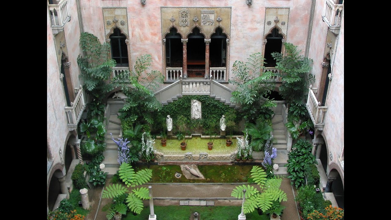 Alan Chong, Anne Hawley, and Taro Shinoda Discuss the Museum’s Courtyard