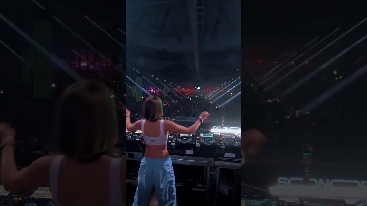 Obejrzyj Miss Monique – Concorde (Live at Sonora Paris) 🔥 🌌 w YouTube Obejrzyj Miss Monique – Concorde (Live at Sonora Paris) 🔥 🌌 w YouTube
