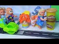 ОТДАЙ! ЭТО МОЙ PLAY DOH! КАТЯ И МАКС мальчики против девочек. Веселая семейка мультики КУКЛЫ Барби