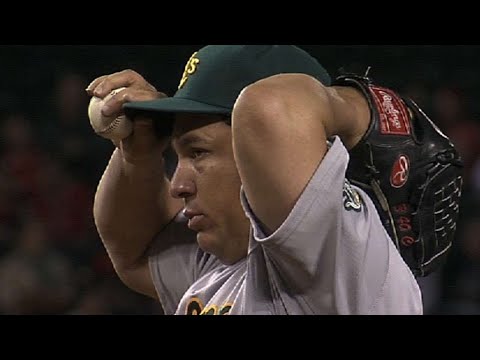 Bartolo Colon throws 38 consecutive strikes