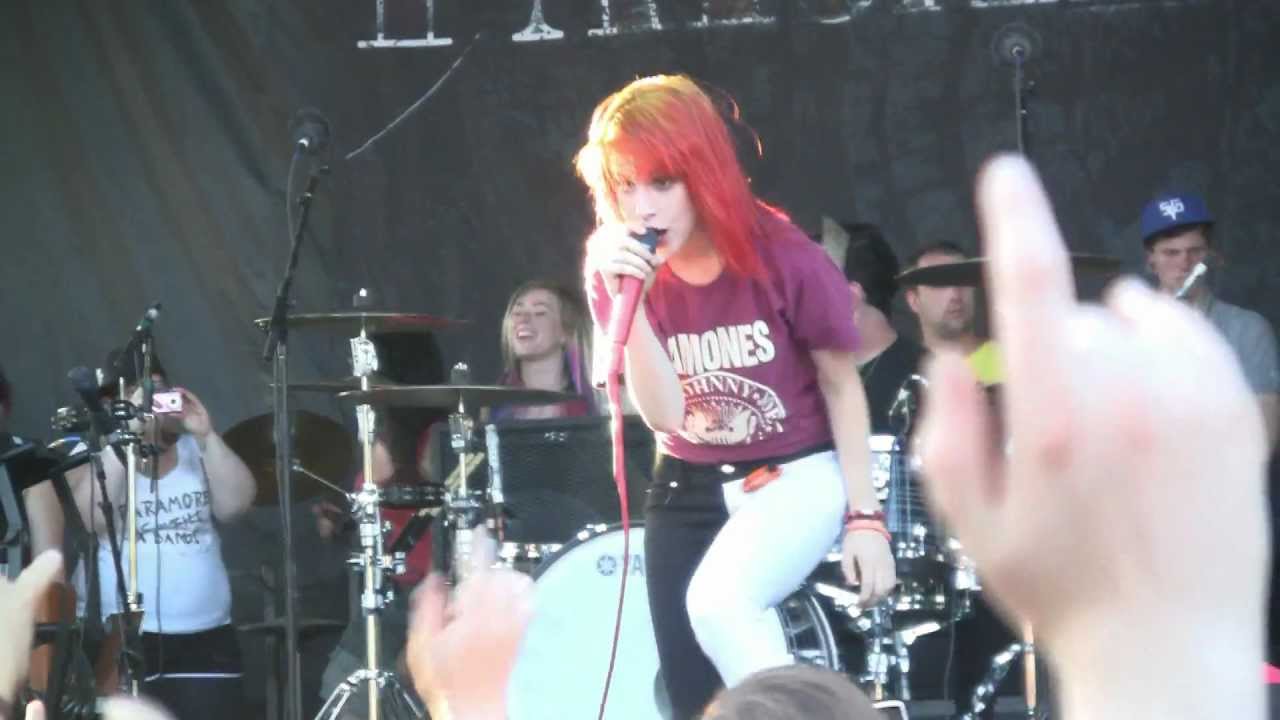 Paramore at Warped Tour- \