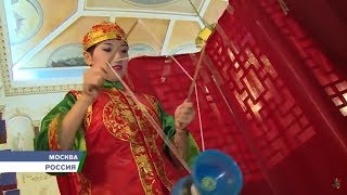 Китайские иллюзионисты показали фокусы, которым больше двух тысяч лет Китайские иллюзионисты показали фокусы, которым больше двух тысяч лет
