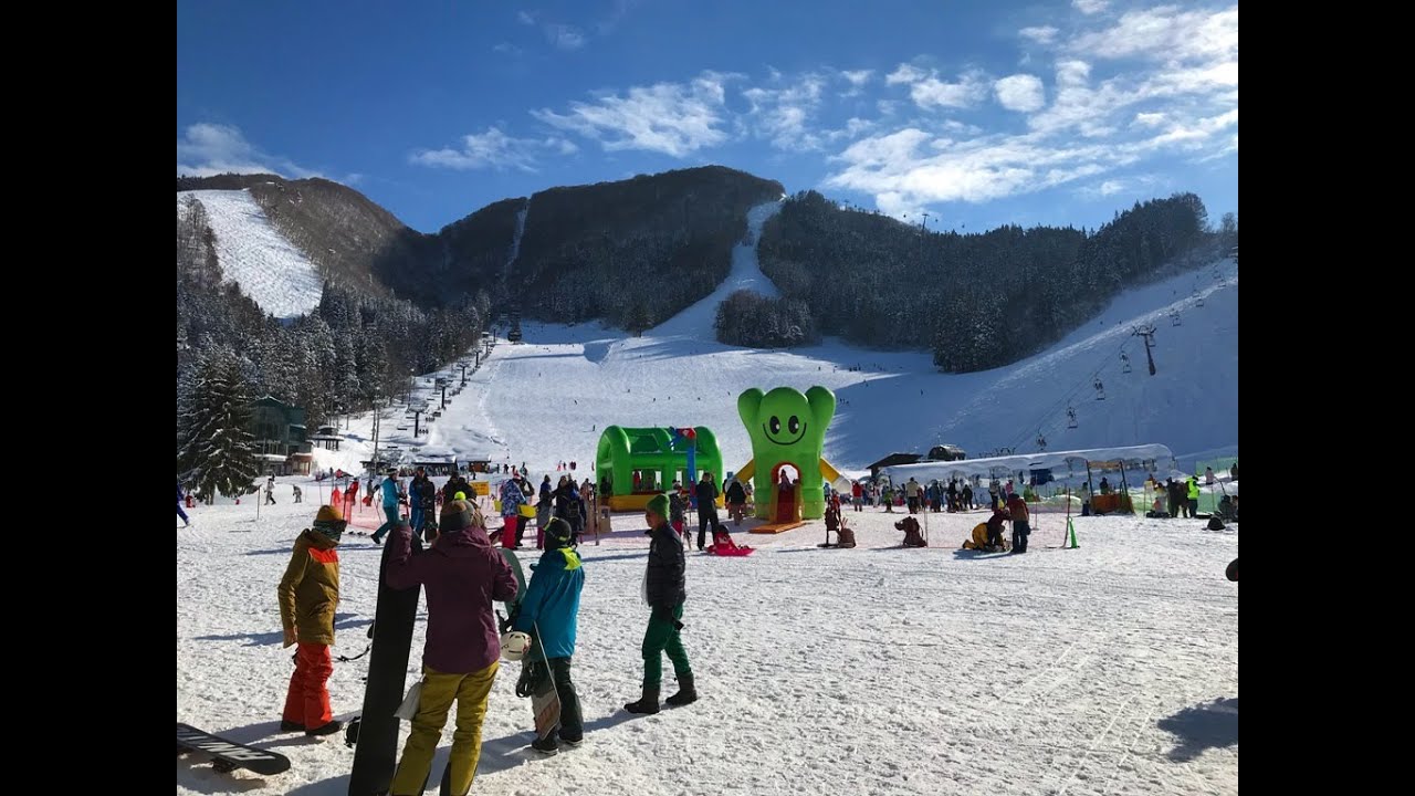 ライブ　野沢温泉スキー場　日影　キッズパーク  ナスキー号(日影発着所) LIVE nozawaonsen snow resort HIKAGE kids park Naski-go shuttle