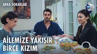 Biz arkadaşız 😳 | Arka Sokaklar 645.  Resimi