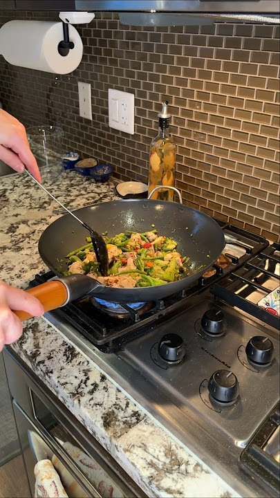 How to season a wok  #wok #yosukata #wokcooking #review