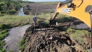 Cheguei no lugar para colocar os TUBOS ✅ Escavadeira hidráulica 02 