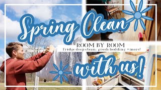 A SATISFYING room by room spring clean! Bedding refresh, speed clean + more! | CLEAN WITH US