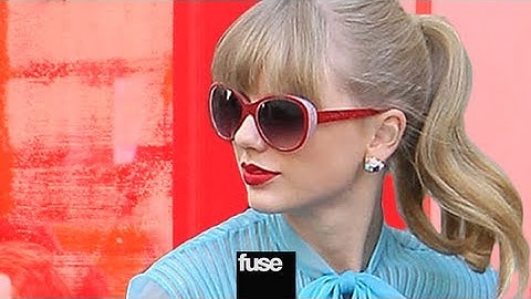 Taylor Swift "Begin Again" Music Video Sneak Peek