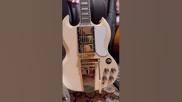 EPIPHONE SG CUSTOM - 3 PICKUP WITH MAESTRO IN CLASSIC WHITE Included Hardcase