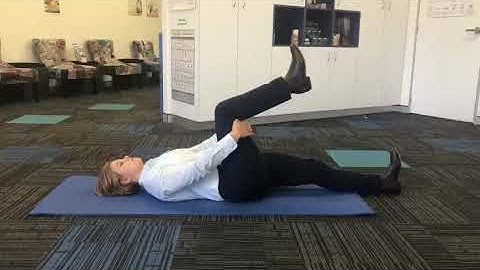 UC Physio - 90/90 Hamstring Stretch