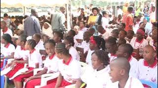 MLEE MTOTO KATIKA NJIA IMPASAYO