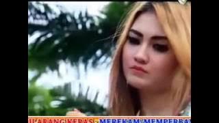 NGELALI - NELLA KHARISMA BY PINKYNET