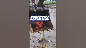 How does an excavator operator have this  UNREAL skill ? 🤯
