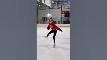 Scratch Spin #iceskating #figureskating #iceskater