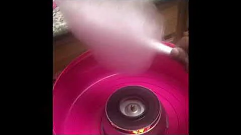 Nostalgia Cotton candy maker