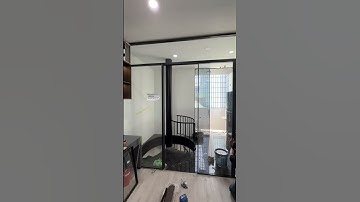 Video thực tế: Hệ Slim Vách Cố Định + Cửa Mở Quay #benluxuryvietnam #cuanhomslim #cuaslimmoquay