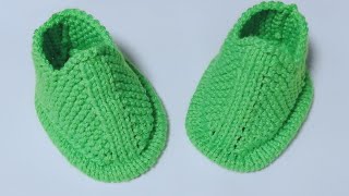 картинка: пинетки на двух спицах