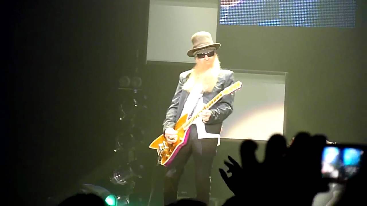 ZZ Top Future Blues (Live From London 28th October 2009) - YouTube