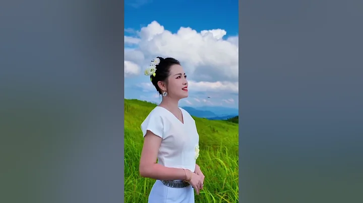 孔明山大草坡位於勐臘縣象明鄉安樂村委會石良村小組，距離景洪市區68公里左右，這裡天空和草都不需要濾鏡，空氣清新自然#有一種叫雲南的生活 #藍天白雲綠草地 #治癒系風景 #西雙版納 #愛音樂愛生活 @泰 - 天天要聞